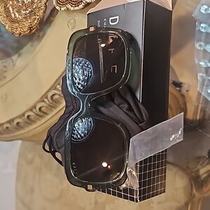 New DIFF sun glasses